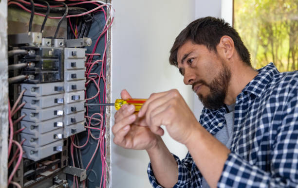 Best Circuit Breaker Repair  in USA